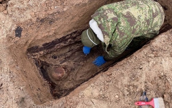 В Николаевской области раскопали 28 древних могил В Николаевской области раскопали 28 древних могил
