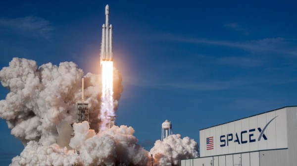 Reuters: SpaceX создает сеть спутников-шпионов для американской разведки Reuters: SpaceX создает сеть спутников-шпионов для американской разведки