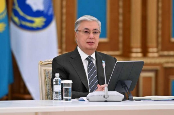 Касым-Жомарт Токаев поздравил казахстанцев с Днем единства Касым-Жомарт Токаев поздравил казахстанцев с Днем единства
