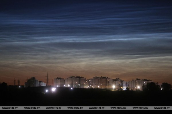 
ФОТОФАКТ: Начался сезон видимости серебристых облаков 
