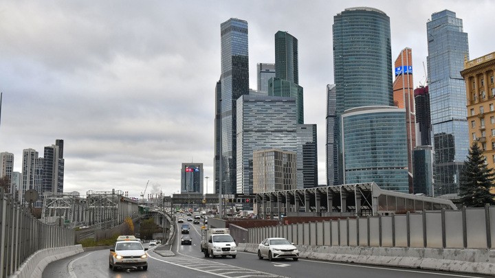 Средняя скорость движения автомобилей в Москве выросла за год на 15%