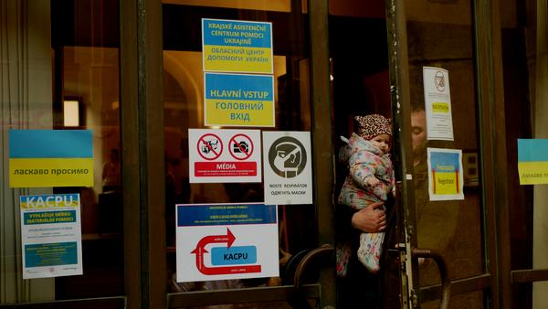 
Пособие для беженцев предлагают скорректировать в связи с отменой бесплатного жилья
