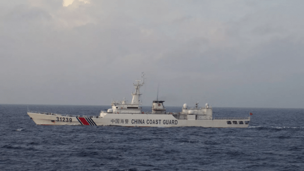 Морская полиция КНР вытеснила судно Японии из зоны спорных островов Морская полиция КНР вытеснила судно Японии из зоны спорных островов