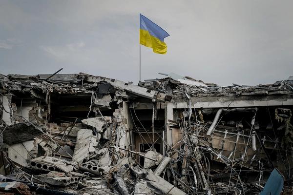 
Чешские СМИ: Половина россиян хочет немедленно закончить войну в Украине
