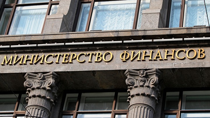Минфин предлагает изменить расчет Urals и повысить налог для "Транснефти"
