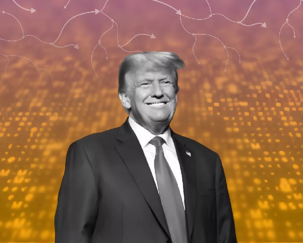 Дональд Трамп поздравил криптосообщество с биткоином по $100 000 Дональд Трамп поздравил криптосообщество с биткоином по $100 000