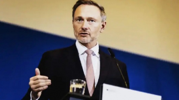 Экс-министр финансов Германии предложил три стратегии внедрения биткоина в экономику страны Экс-министр финансов Германии предложил три стратегии внедрения биткоина в экономику страны