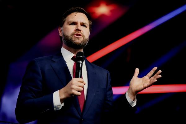 «Если мы пережили Грету, вы переживете Маска». Вице-президент США жестко раскритиковал Европу в Мюнхене
«Если мы пережили Грету, вы переживете Маска». Вице-президент США жестко раскритиковал Европу в Мюнхене