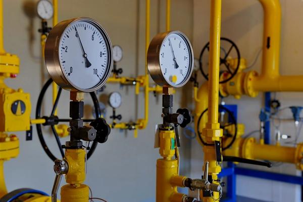 Пустые хранилища и высокая неопределенность перевернули газовый рынок с ног на голову
Пустые хранилища и высокая неопределенность перевернули газовый рынок с ног на голову