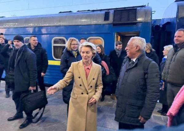 
        Экономический кризис Евросоюза: упрощение строптивой

      