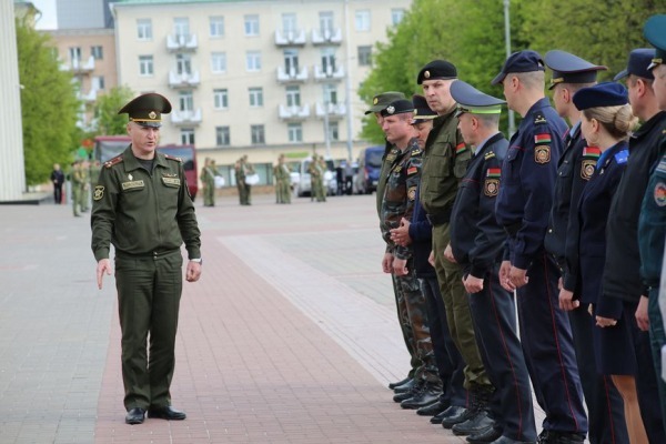 Честь и гордость: в День Победы по улицам Могилева в параде впервые пройдет женская коробка УСК