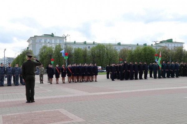 Честь и гордость: в День Победы по улицам Могилева в параде впервые пройдет женская коробка УСК