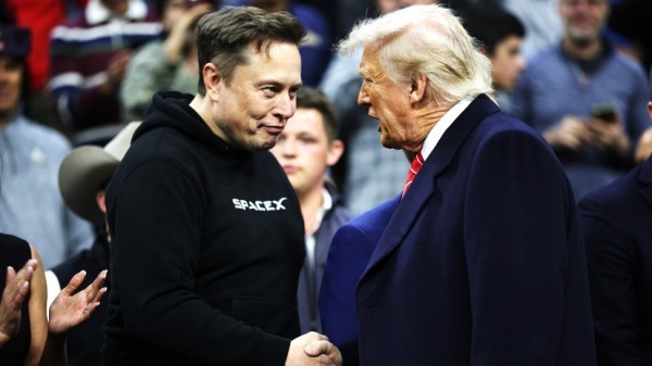 «У него есть крупная компания, которой надо управлять»: Трамп высказался о перспективе ухода Маска «У него есть крупная компания, которой надо управлять»: Трамп высказался о перспективе ухода Маска