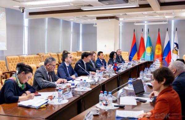ЕАЭС формирует общее экономическое пространство и в Большой Евразии
ЕАЭС формирует общее экономическое пространство и в Большой Евразии