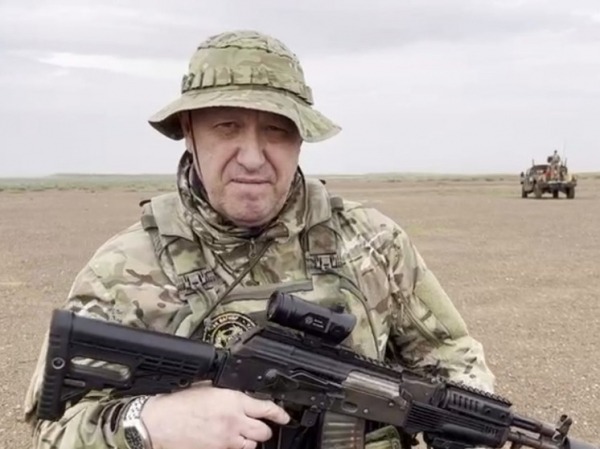Сенатор Джабаров назвал циничным поведение основателя ЧВК «Вагнер» Пригожина Сенатор Джабаров назвал циничным поведение основателя ЧВК «Вагнер» Пригожина