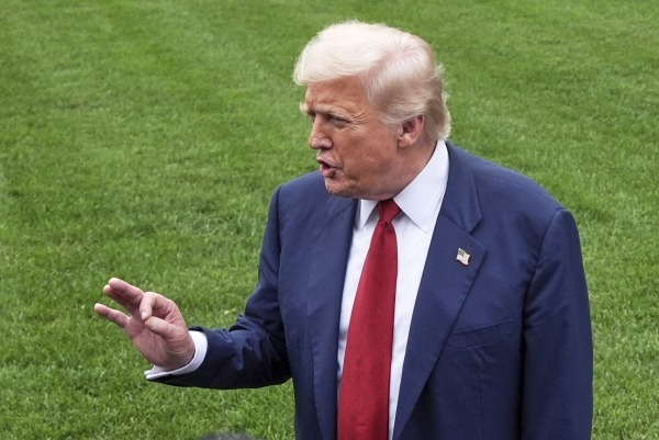 «Экспромт, невежество и натиск»: среди сторонников Трампа растёт разочарование его политикой на Украине «Экспромт, невежество и натиск»: среди сторонников Трампа растёт разочарование его политикой на Украине