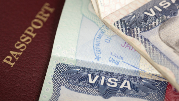 &laquo;Защита от угроз национальной безопасности&raquo;: въезд в США запретили гражданам семи государств
