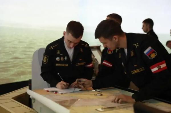 
Экипаж боевого ледокола &laquo;Иван Папанин&raquo; проекта 23550 завершил обучение и готов к заселению на судно
