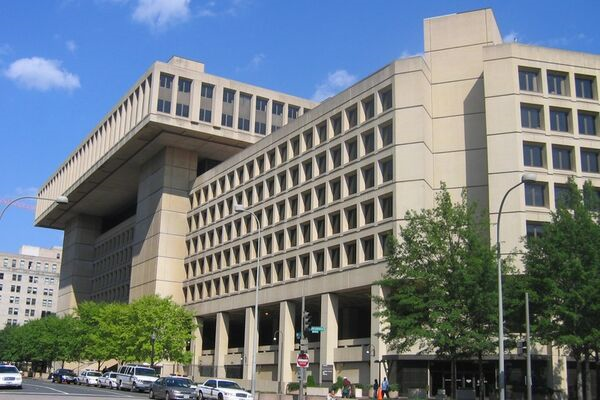 
        Трамп формирует &laquo;команду мечты&raquo; во главе ФБР &ndash; в США грядут &laquo;великие чистки&raquo;?

      