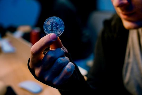 
        В Чехии растет интерес к криптовалюте. Каждая вторая проданная монета &mdash; это биткоин
      