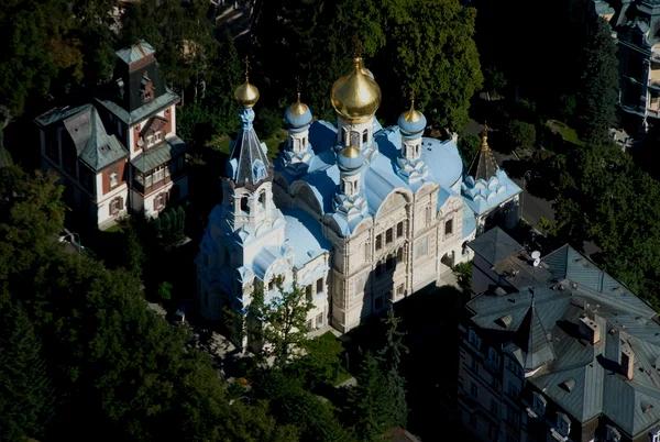 Русская церковь передает православный храм в Карловых Варах венгерским коллегам
Русская церковь передает православный храм в Карловых Варах венгерским коллегам