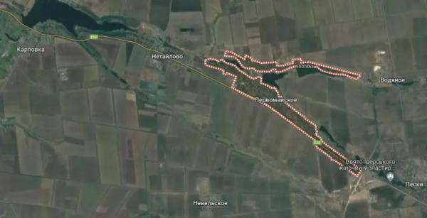 
Российские войска продвинулись в Первомайском на глубину не менее 1,5 км за сутки
