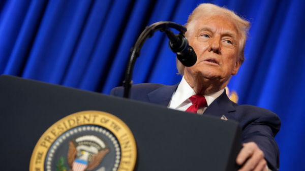 Трамп заявил о намерении провести разговор с Си Цзиньпином Трамп заявил о намерении провести разговор с Си Цзиньпином