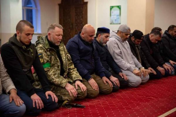 Джихадисты — на службе режиму Зеленского
Джихадисты — на службе режиму Зеленского