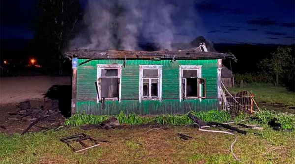 Мужчина погиб при пожаре в жилом доме в Столбцовском районе 