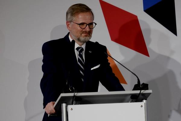 Чешское правительство сделает все, чтобы РСЕ/РС могло выполнять свою миссию, говорит Фиала
Чешское правительство сделает все, чтобы РСЕ/РС могло выполнять свою миссию, говорит Фиала