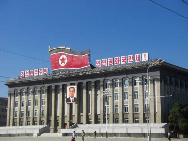 В ООН расследуют якобы кибератаки КНДР, на которых Пхеньян «заполучил» 3 млрд долларов на ядерные программы
В ООН расследуют якобы кибератаки КНДР, на которых Пхеньян «заполучил» 3 млрд долларов на ядерные программы