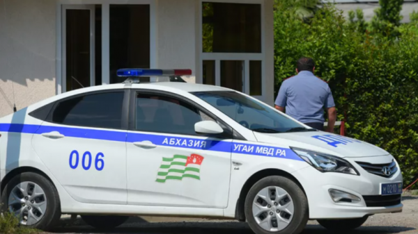 Двое россиян погибли в ДТП в Абхазии Двое россиян погибли в ДТП в Абхазии